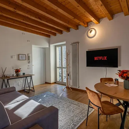 アパート Solata 6 Exclusive ベルガモ