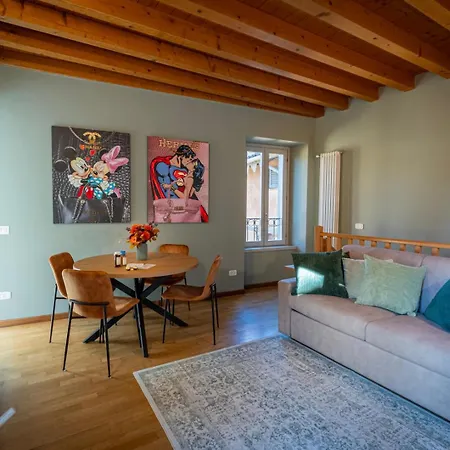 アパート Solata 6 Exclusive ベルガモ